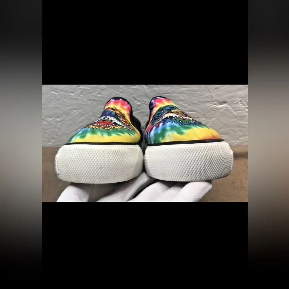 Excellent Ed Hardy Poppy-109L Tiger Black Tie-Dye Women's 9 Slip-On Sneakers